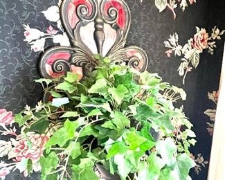 Wall bracket with plant, stained glass style