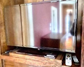 Flat Screen TVs, several for sale Samsung brand