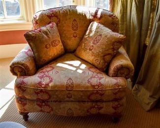 club chair with pillows