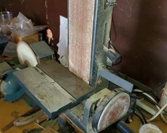 Bench sander