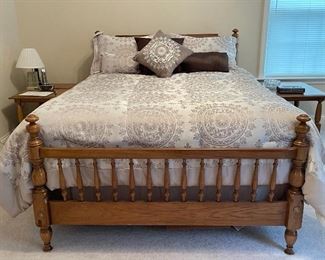 Lovely vintage solid wood full size bed. Flawless....