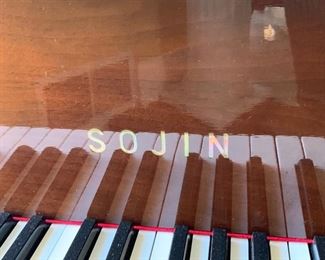 136. Sojin Baby Grand Piano G014263 (6')