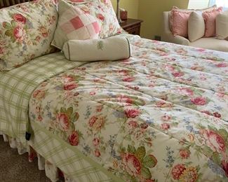 233. Ralph Lauren Chaps Queen Bedding Comforter, Bedskirt, 2 Shams 