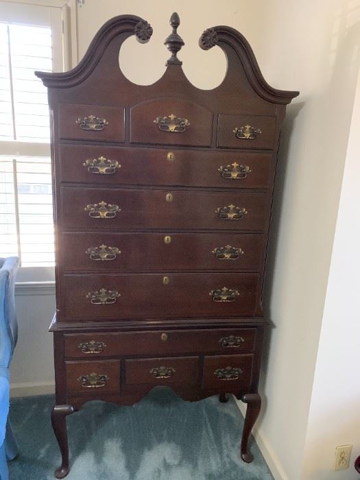 #50	Taylor Jamestown High Boy Cabinet w/11 drawers 36x18x75	 $275.00 
