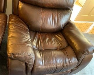 #101	(2) Brown Electric Leather Recliners  (as is worn)    $100 (worn), $150 (better condition)
