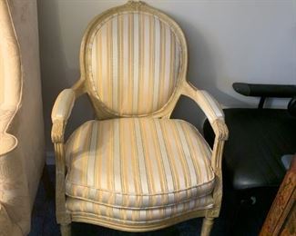 #110	Yellow Bubble-Back Side Chair w/Cream/Gold Strip - empire style	 $75.00 
