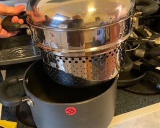 #163	Circulon Steamer w/pot & Lid	 $25.00 
