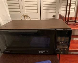 #207	GE Microwave/Toaster Oven 	 $30.00 
