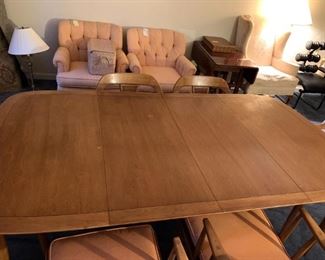 #143 Tomlinson of High point mid century dining table 2 2 leaves and 6 chairs 42-78x42x19	 $1,500.00 