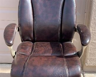 Executive Office Chair