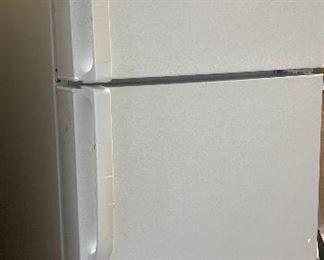 GE Refrigerator/Freezer