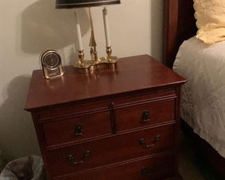 $475~BOB TIMBERLAKE LEXINGTON CAROLINA CHEST NIGHTSTAND #833-621