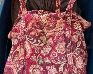 $32~ VERA BRADLEY TOTE