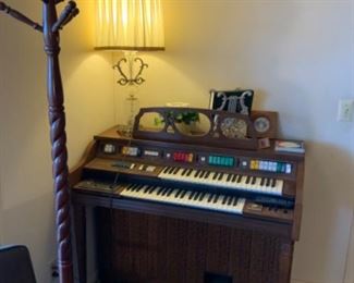 Vintage Conn Organ
