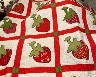Handmade quilt full/queen