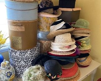Several Ladies Hats(Some with Boxes)