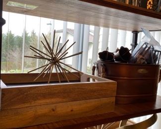 Smith and Hawken Trays