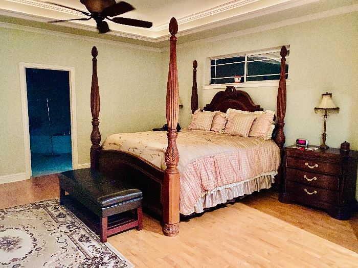 Bob Mackie Home 
By American Drew
Beautiful set, sold separately or as set