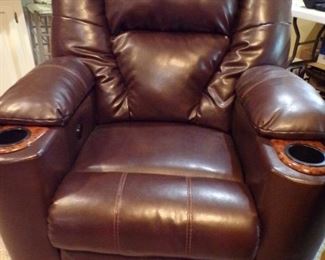 another leather electric reclner