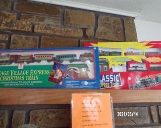 train sets for your Christmas decor