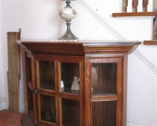 CABINET AND LAMP