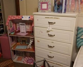 chest of drawers, doll house