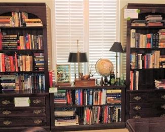 Vintage Ethan Allen Library / office furniture. Hard cover and coffee table books. Traditional style lamps and table top globe