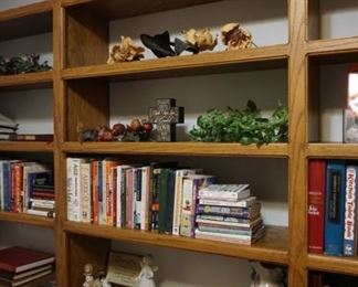 books, decor