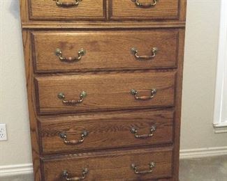 Furniture Traditions Made in U.S.A.  An American Heirloom.  5 Drawer Dresser, Top Opens For Jewelry (52"h x 35"w x 17.5"d):  300.00