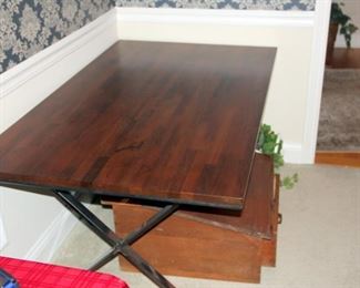 Very Nice Mid Century Table / Desk