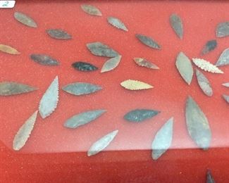 47 NEOLITHIC PERIOD ARROWHEADS IN