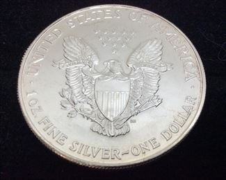 1986 SILVER EAGLE 1 OUNCE COIN