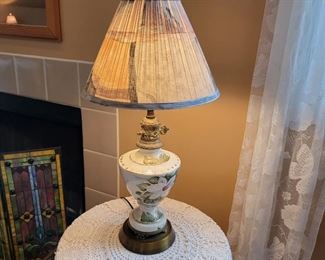(2 lamps available) 29"h