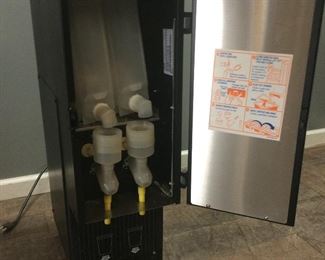 COMMERCIAL CAFE CAPPUCCINO/HOT