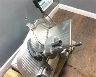 HOBART DELI SLICER
