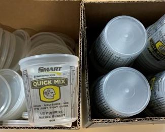 Quick Mix Containers .5 Pint with Covers