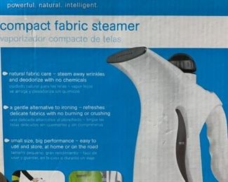 Compact Fabric Steamer