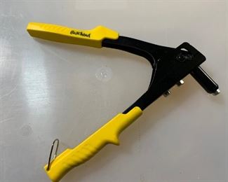 Rivet Popper