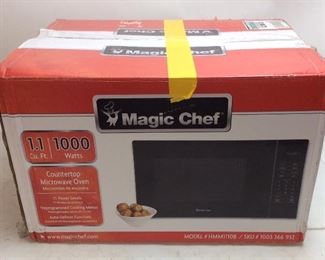 MAGIC CHEF MICROWAVE