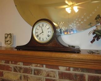 eth Thomas Antique Clock 100.00 with key 