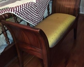 https://www.ebay.com/itm/124578456307	TR8078 Mid Century End of Bed Bench Estate Sale Pickup		BUY-IT-NOW	 $145.00 
