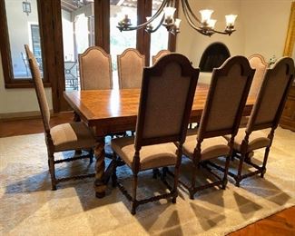 Dinning room table & 8 chairs