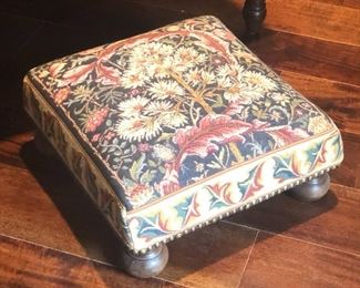 Scully & Scully English tapestry footstool