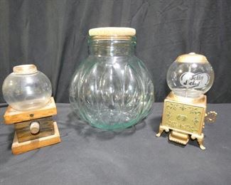 Candy Jar Assortment
Description 	
- Gumball Machine - Wood and Glass 8" tall
- "Jelly Belly" Jelly Bean Dispenser - Glass and Metal- 9" tall
- Large Glass Jar with Cork Stopper - light green -11" tall
UPS STORE PACKING & SHIPPING