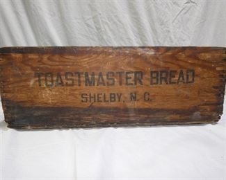 Vintage Toastmaster Bread Crate Shelby NC         