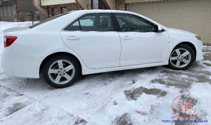 2014 Toyota Camry SE with ONLY 16,255 Miles - Excellent Condition