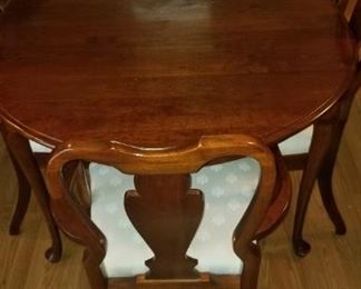 Queen Anne-style dining table, 2 leaves, and 8 chairs (2 are Captain's Chairs)