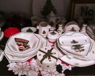 NIKKO CHRISTMAS - MANY PIECES HERE - SOLD AS A LOT