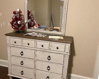 Southbury By American Drew Dresser and mirror 