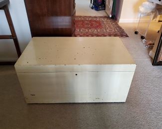Solid Wood Vintage Trunk with Tray